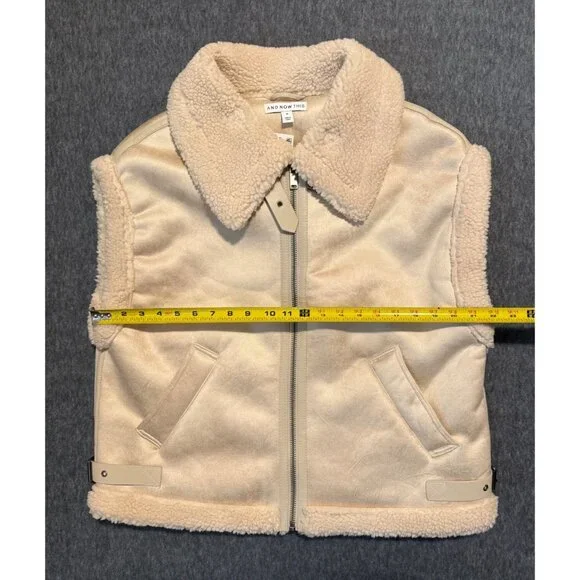NWT And Now This Heavy Sherpa Lined Cream collared Vest w/buckles Med Oversized - Picture 6 of 7